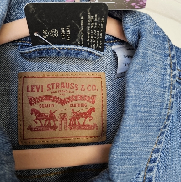 UO Urban Renewal Remade Coin Trim Denim Jacket S/M *EACH ONE IS UNIQUE* - Picture 13 of 15